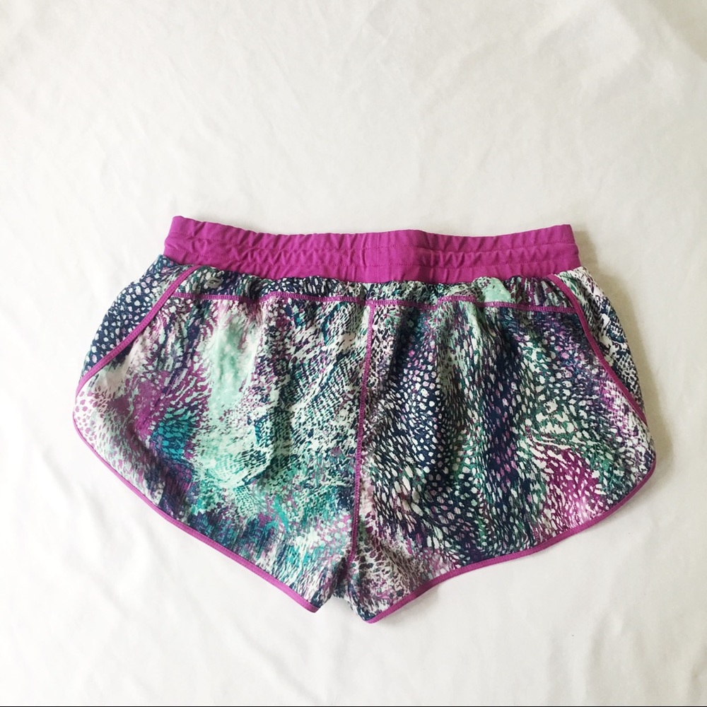 Fabletics Shorts - Picture 5 of 5
